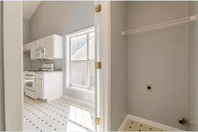 2110 Laurel Pointe Lane, Lawrenceville, GA 30043 - Photo 25