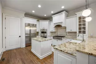 3751 Paces Lookout Circle, Atlanta, GA 30339 - Photo 11