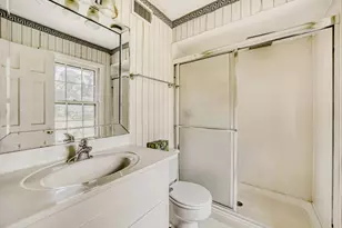 1240 Hampton Hall Dr NE, Brookhaven, GA 30319 - Photo 19