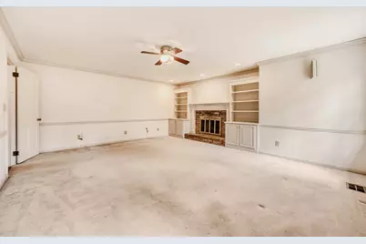 1240 Hampton Hall Drive NE, Brookhaven, GA 30319 - Photo 13