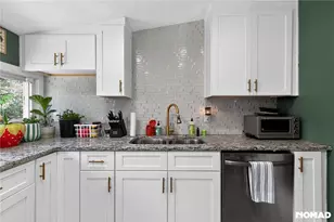 2218 Dunseath Ave NW, Atlanta, GA 30318 - Photo 19