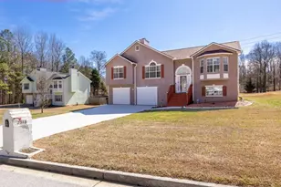 2516 Johnsbrooke Dr, Lithia Springs, GA 30122 - Photo 37