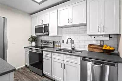 3991 Woodridge Way, Tucker, GA 30084 - Photo 13