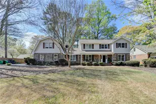 861 Maxie Ln, Lawrenceville, GA 30044 - Photo 3