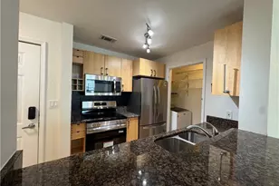 1074 Peachtree Walk NE, Atlanta, GA 30309 - Photo 7