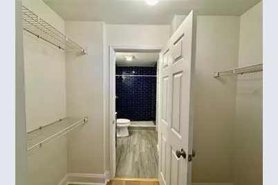 1074 Peachtree Walk NE #B220, Atlanta, GA 30309 - Photo 15