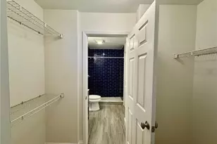 1074 Peachtree Walk NE, Atlanta, GA 30309 - Photo 15