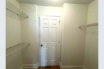 1074 Peachtree Walk NE #B220, Atlanta, GA 30309 - Photo 15