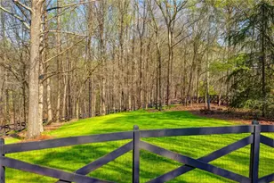 2435 Southers Cir, Suwanee, GA 30024 - Photo 7