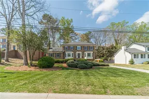 891 Cedar Trce SW, Lilburn, GA 30047 - Photo 3