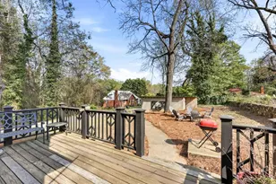 1326 Park Hill Dr, Gainesville, GA 30501 - Photo 9