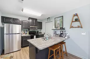 1326 Park Hill Dr, Gainesville, GA 30501 - Photo 9