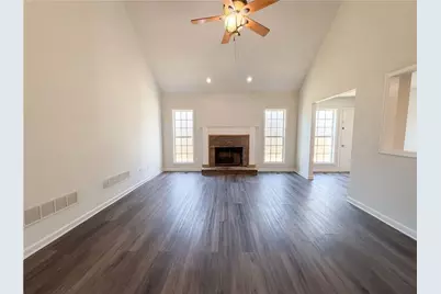 33 Maggies Point, Dallas, GA 30132 - Photo 3