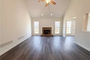 33 Maggies Point, Dallas, GA 30132 - Photo 3