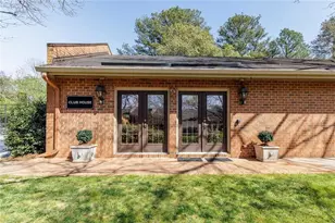 49 Willow Glen NE, Atlanta, GA 30342 - Photo 35