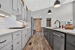 466 E Watersong Bluff, Ellijay, GA 30540 - Photo 25