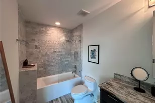 923 Peachtree St NE, Atlanta, GA 30309 - Photo 23