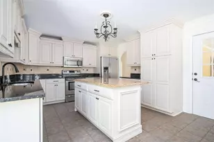 620 Spalding Dr, Sandy Springs, GA 30328 - Photo 21