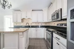 620 Spalding Dr, Sandy Springs, GA 30328 - Photo 17