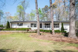 620 Spalding Dr, Sandy Springs, GA 30328 - Photo 1