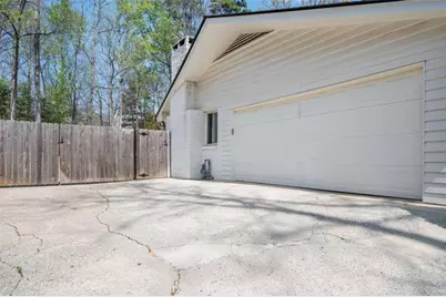 620 Spalding Drive, Sandy Springs, GA 30328 - Photo 55