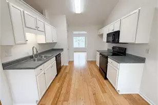 254 Shadetree Ln, Lawrenceville, GA 30044 - Photo 15