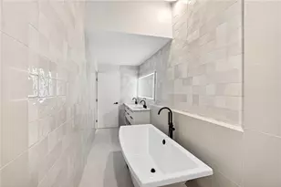 5020 Vallo Vista Ct, Atlanta, GA 30342 - Photo 19