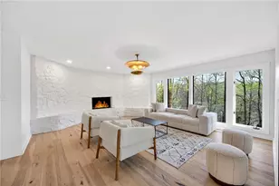 5020 Vallo Vista Ct, Atlanta, GA 30342 - Photo 3