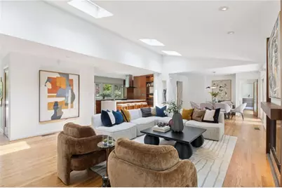 1165 Hopkins Terrace NE, Atlanta, GA 30324 - Photo 11