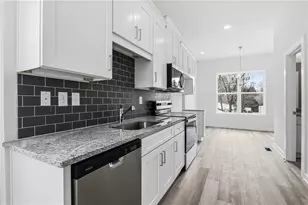 2029 Memorial Dr, Atlanta, GA 30317 - Photo 7