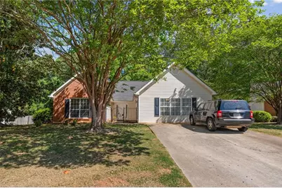240 Plantation Boulevard, Stockbridge, GA 30281 - Photo 1