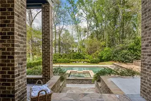 2960 Castlewood Dr NW, Atlanta, GA 30327 - Photo 51