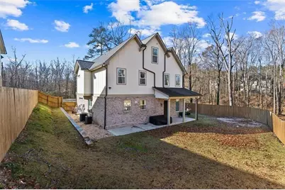658 Rockbridge Road, Lilburn, GA 30047 - Photo 7