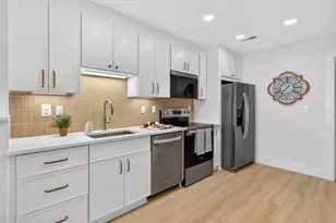 9103 Windrush Ln, Alpharetta, GA 30009 - Photo 5