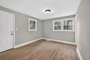 231 Glenrose Cir SW, Atlanta, GA 30354 - Photo 11