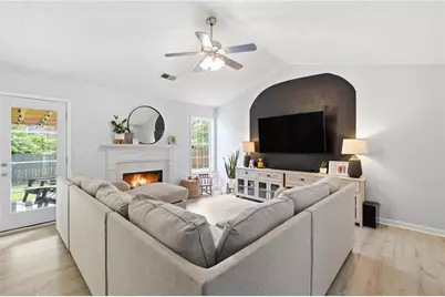 1001 Marina Trace Drive, Acworth, GA 30101 - Photo 9