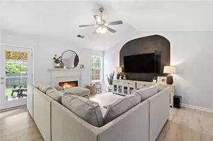 1001 Marina Trace Dr, Acworth, GA 30101 - Photo 9