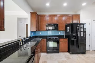 6513 Bradford Ct, Hoschton, GA 30548 - Photo 13