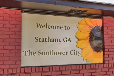 56 Edith Court, Statham, GA 30666 - Photo 7