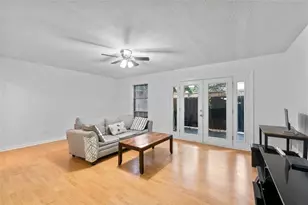 6851 Roswell Rd, Atlanta, GA 30328 - Photo 7