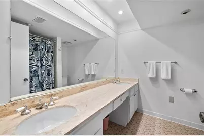 6851 Roswell Road #D28, Atlanta, GA 30328 - Photo 17