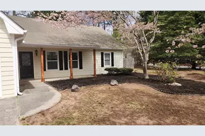 1135 Burning Bush, Loganville, GA 30052 - Photo 1