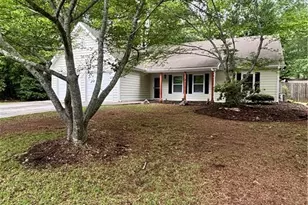 1135 Burning Bush Dr, Loganville, GA 30052 - Photo 1