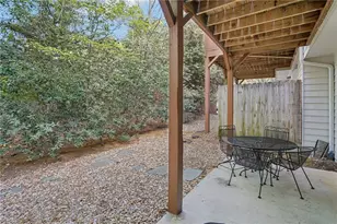 3689 Chattahoochee Summit Dr SE, Atlanta, GA 30339 - Photo 37