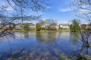 8655 Hope Vine, Roswell, GA 30076 - Photo 9