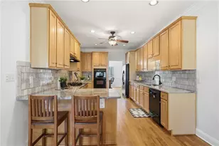 8655 Hope Vine, Roswell, GA 30076 - Photo 21