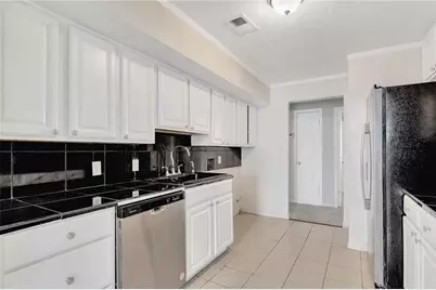 2390 Lawrenceville Highway, Decatur, GA 30033 - Photo 13