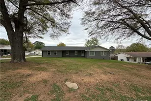 618 Hillside Dr, Cedartown, GA 30125 - Photo 1