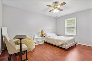 102 Holcomb Ferry Rd, Roswell, GA 30076 - Photo 17