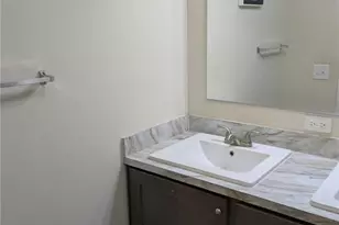 255 Greenview Cir, Fayetteville, GA 30214 - Photo 9